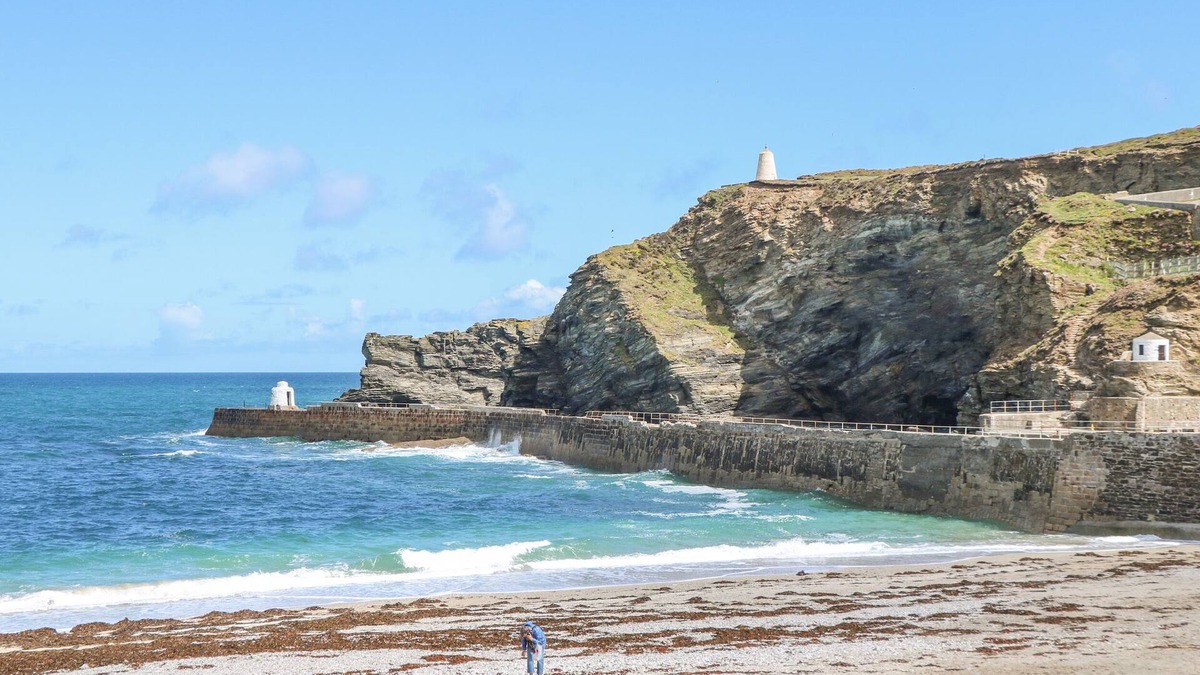Illogan Cottage | Cinders Loft