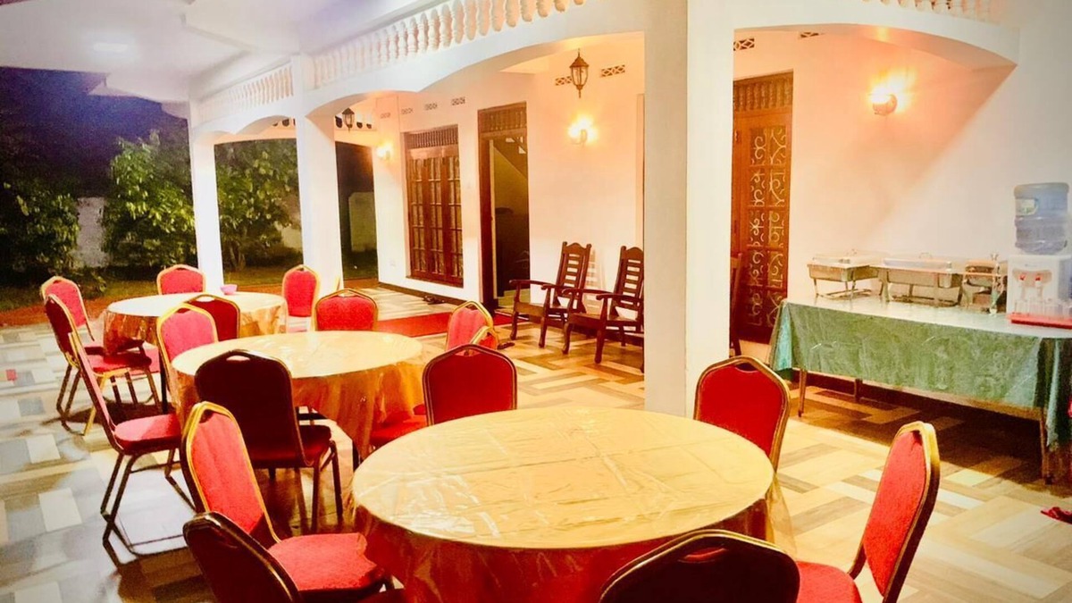 Anuradhapura House | Cinnamon Tree