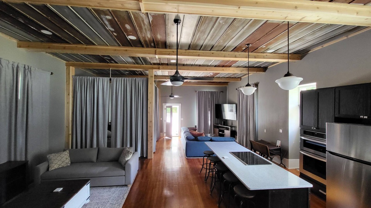 Glen Haven House | Circa 1868 Rock Schoolhouse Retreat