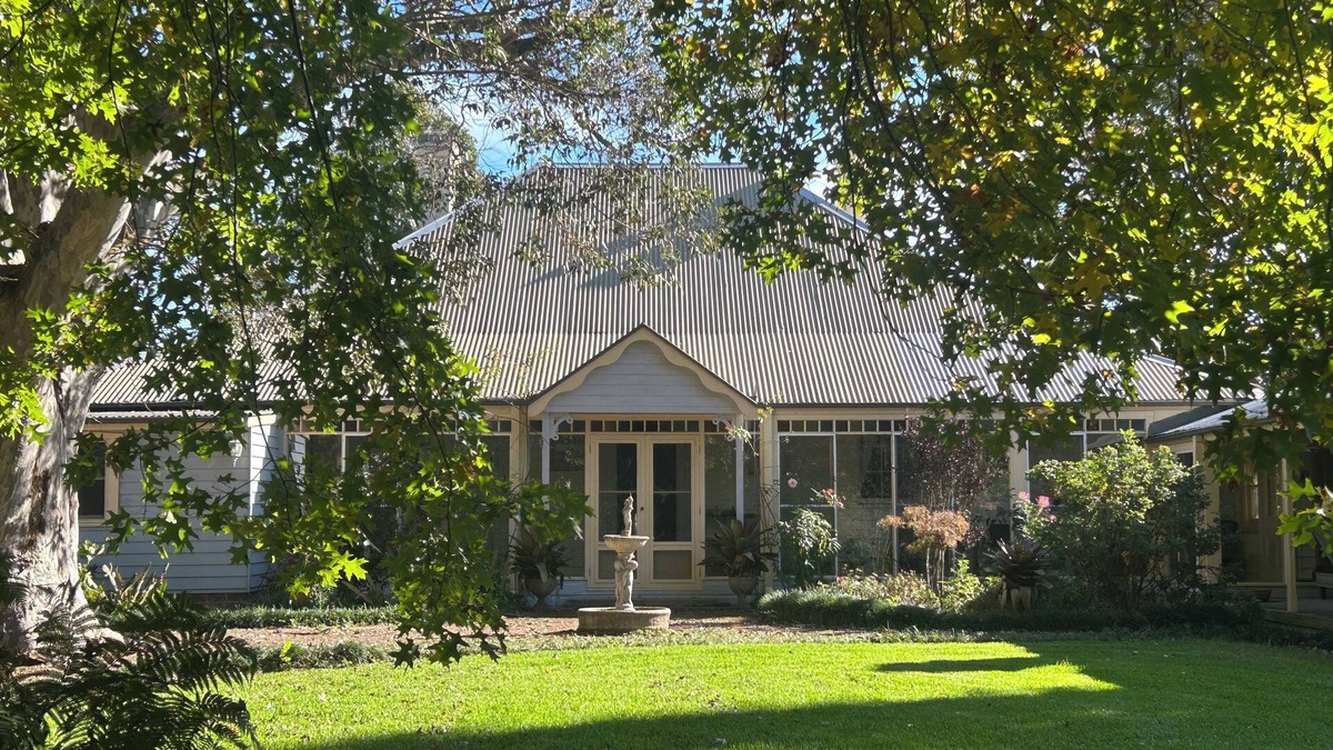 Terara House | Circa 1874 House Pool and Garden on 3 acres 8 adults 7 kids