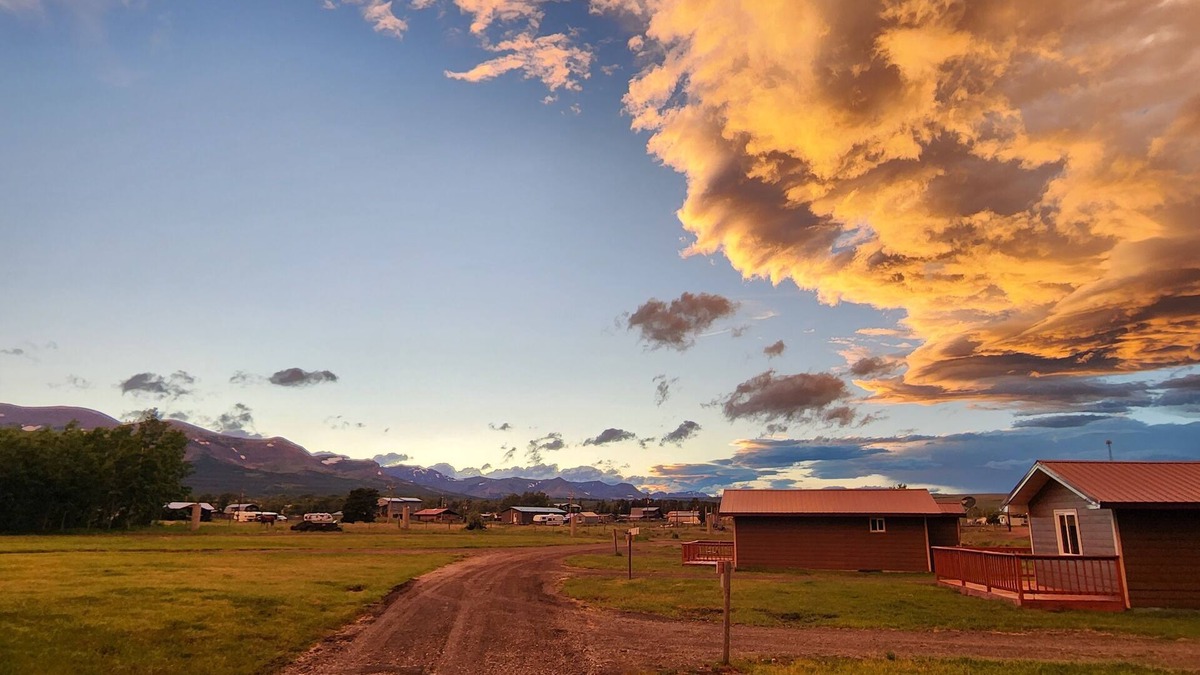 East Glacier Park Village Cabin | Circle R Cabin 5, Private Ranch, Mountain Views
