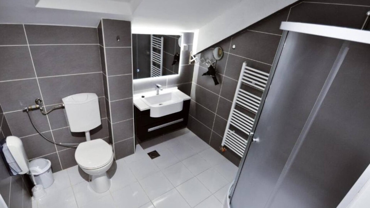 Sarajevo Apartment | Citadela Suites : One-Bedroom Apartment