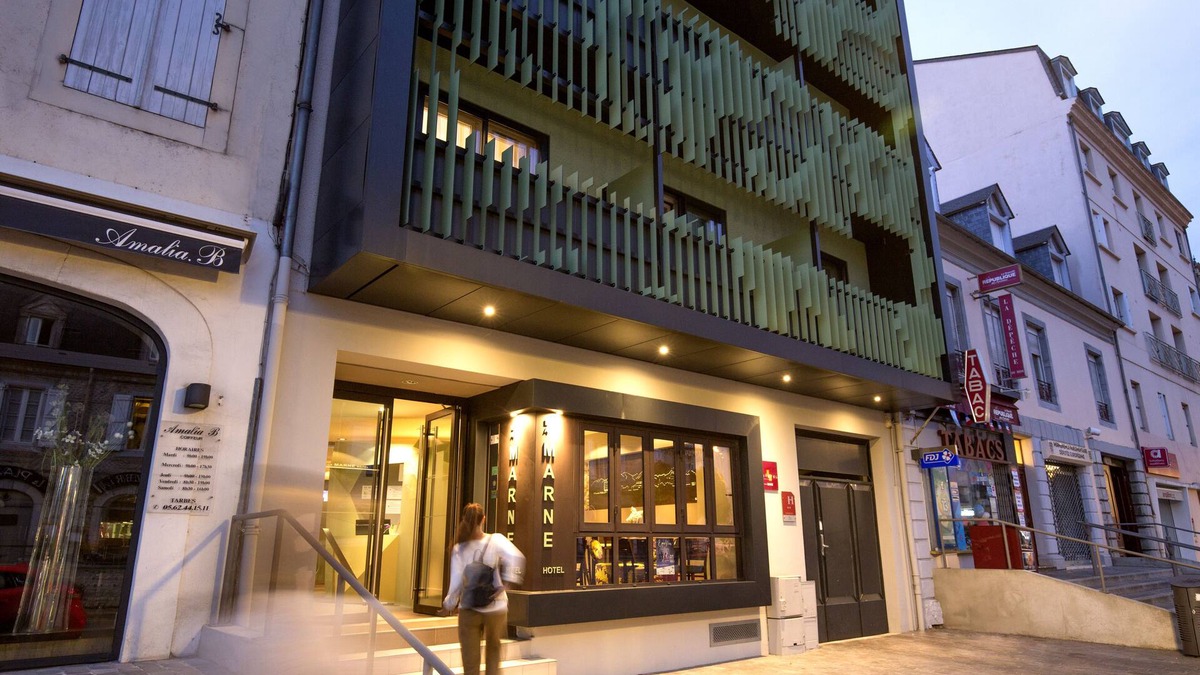 Tarbes Hotel | Citotel De La Marne