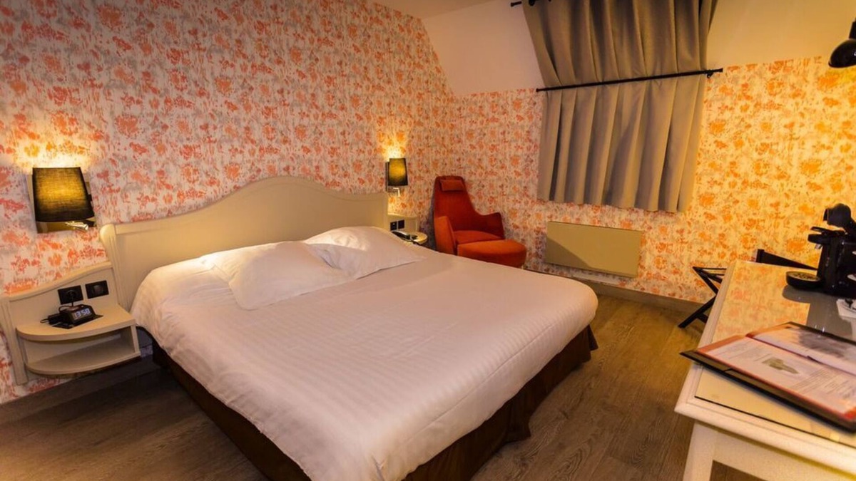 Noyon Hotel | Citotel Le Cedre