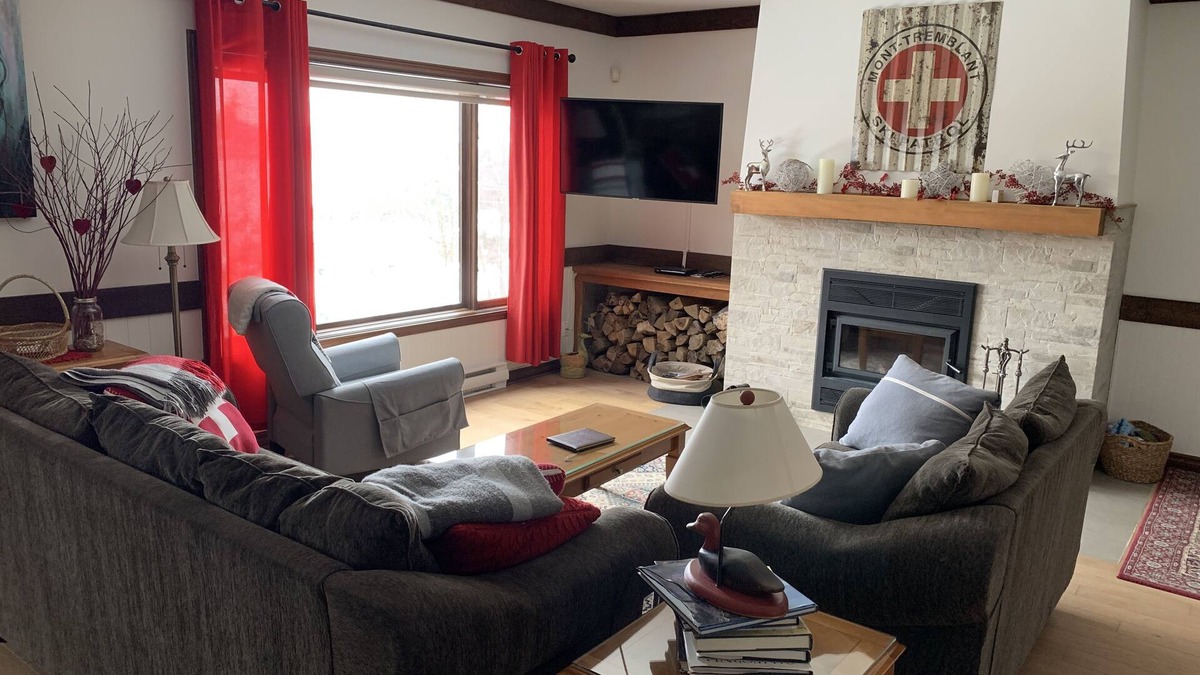 Mont-Tremblant Condo | CITQ-300852 Algonquin, True Ski-in Ski-out, All the Comfort You Need