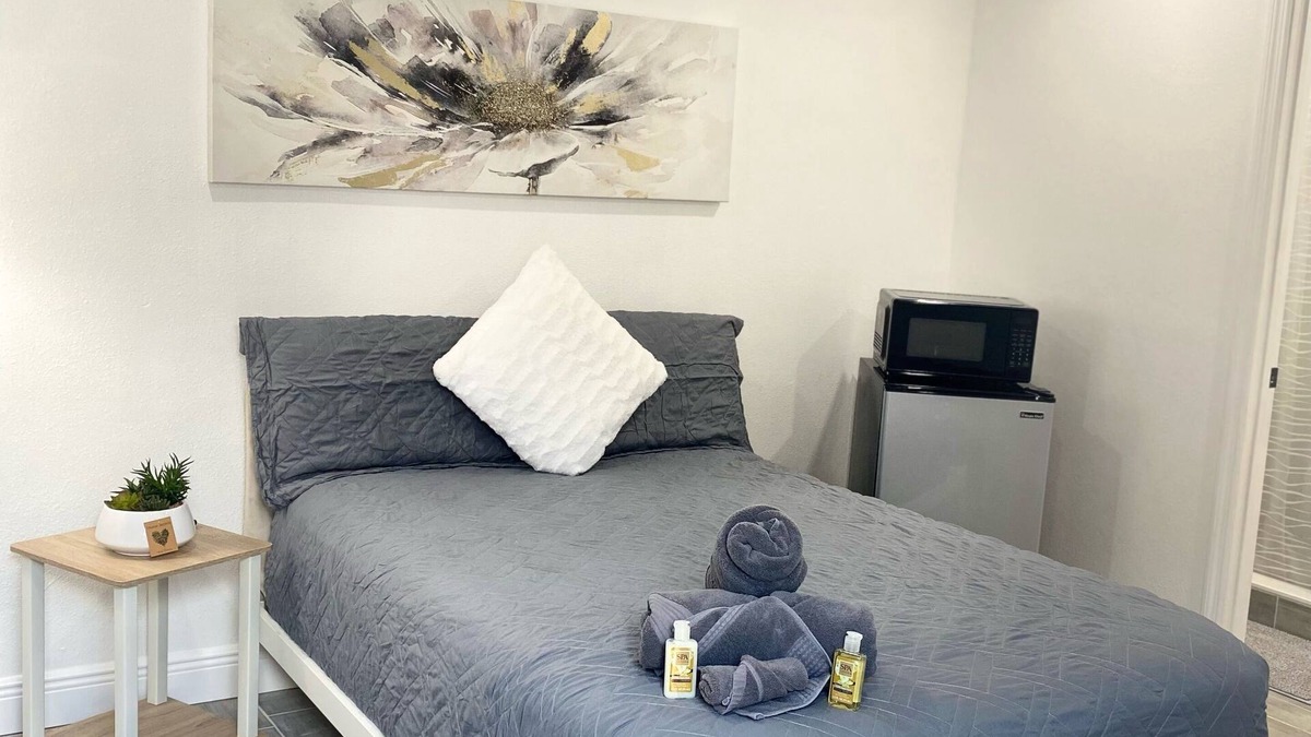 Citrus Park Apartment | Citrus Park Alaje Get Away Apartment