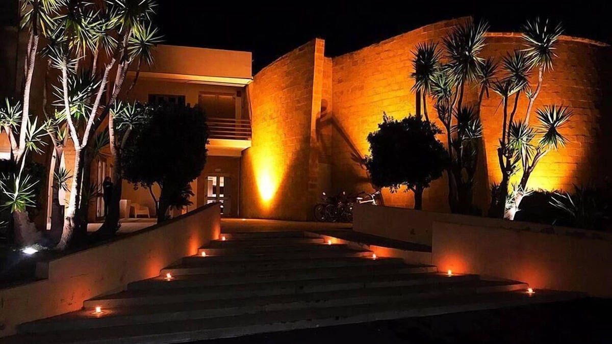 Melilli Hotel | Città Della Notte