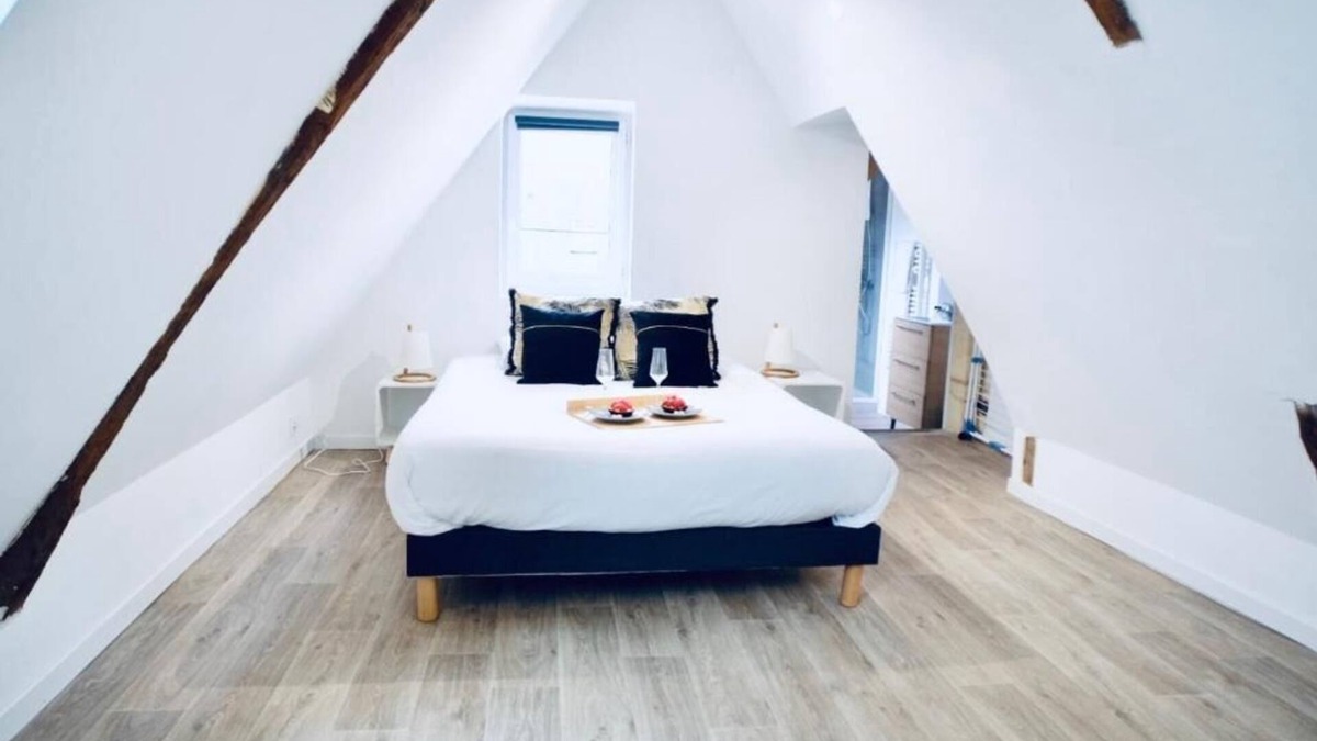 Bayeux Resort | City Affaire - Bayeux Omaha