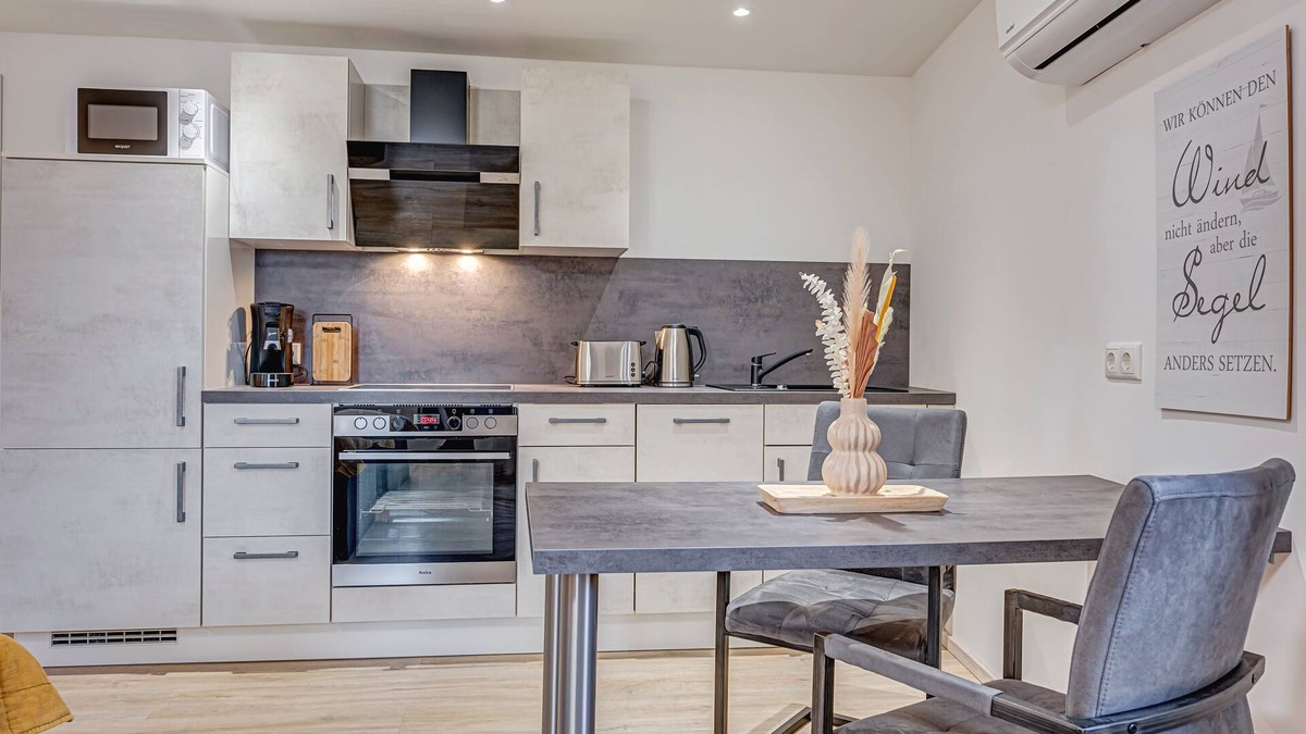 Mühlhausen Apartment | City Apartment Obergeschoss mit Klima/WLan - kostenlose Parkplätze