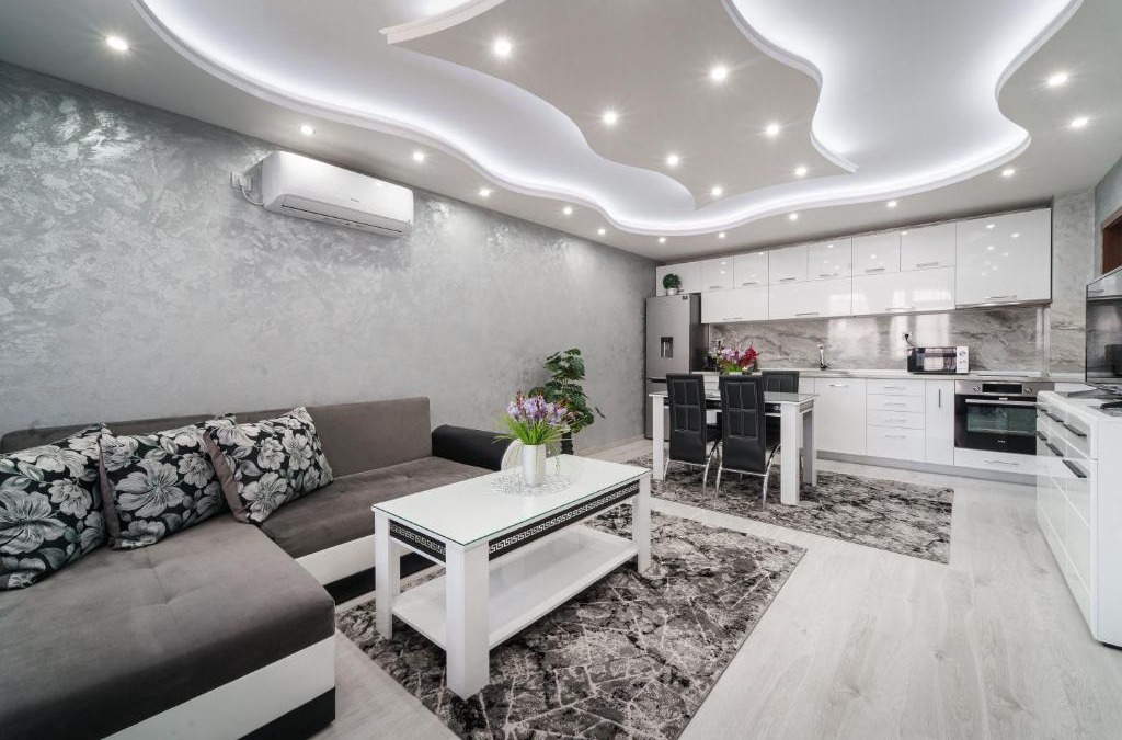 Lyaskovo Apartment | City Apartments - a brand new luxury & comfy 2