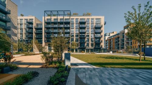 North Wall Apartment | City Apartments by Dublin At Home