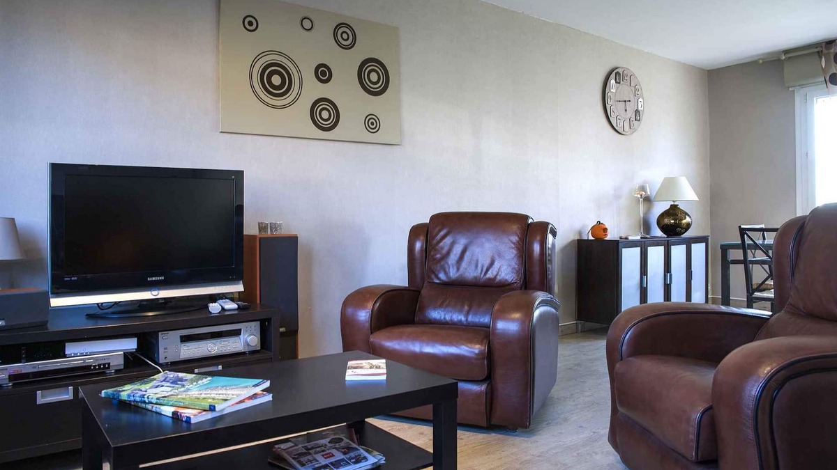 Bully-les-Mines House | City Break cottage near the Louvre-Lens and Vimy and Lorette