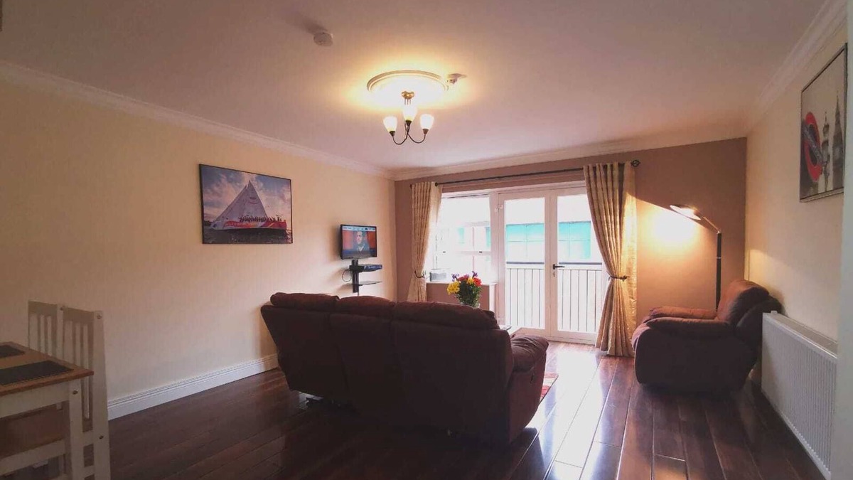 Londonderry Apartment | City center 2 bed apartment