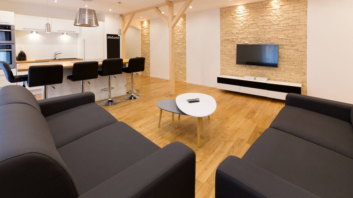 Poincare Apartment | City center apartment, quiet and spacious