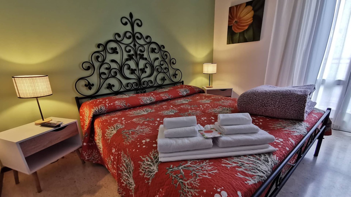 Pablo Apartment | city center apartment 6/7 beds with garage for motorbikes and bicycles