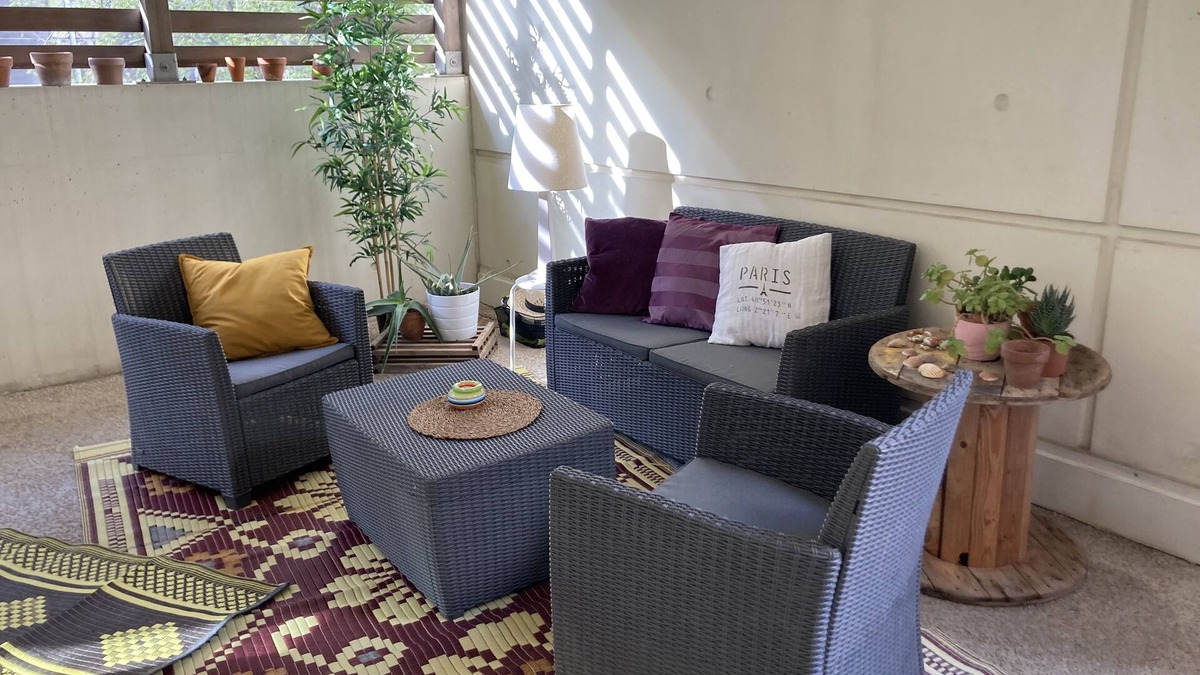 Belsunce Apartment | City center apartment with terrace and garage
