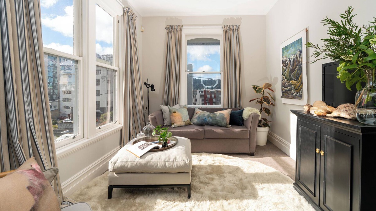 Te Aro House | City-Center Gem: Historic House with Modern Comfort!