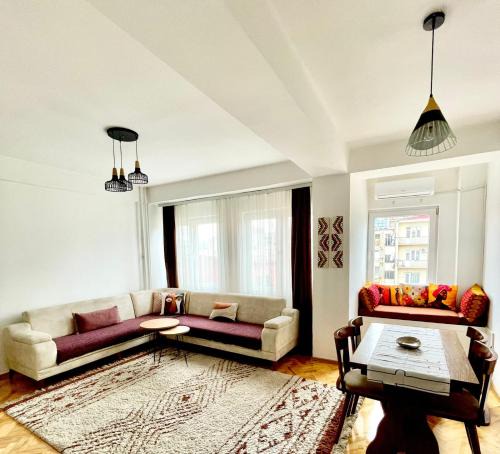 Mejë Apartment | City Center Studio Apartment