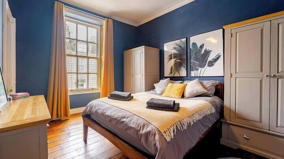 Central Aberdeen Apartment | City Centre - 1 Bed - Sleeps 2 - Pet Friendly