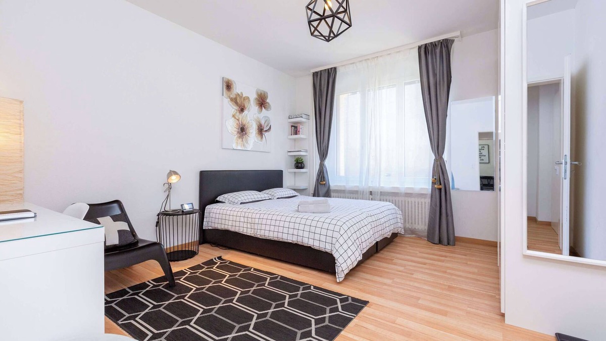 Werd Apartment | City Centre Spacious Studio Apartment E28 Gold