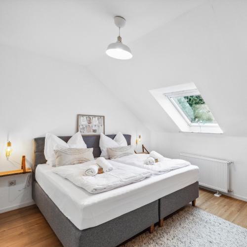 Weitmar-Mark Apartment | City Chalet - 73m2-Boxspringbett-neu renoviert-Küche-sehr ruhig