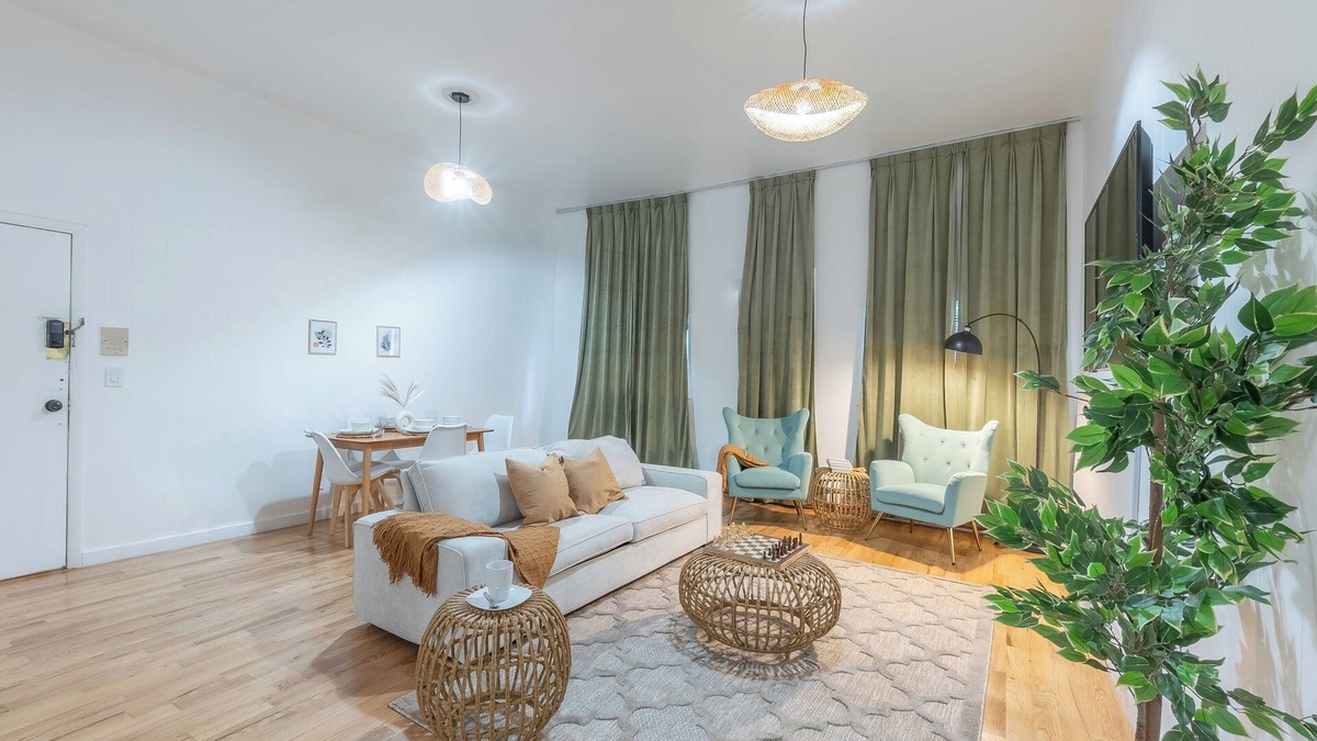 Hoboken Apartment | City Escape w/2 Bath, 10 beds, We Pay 1/2 Parking