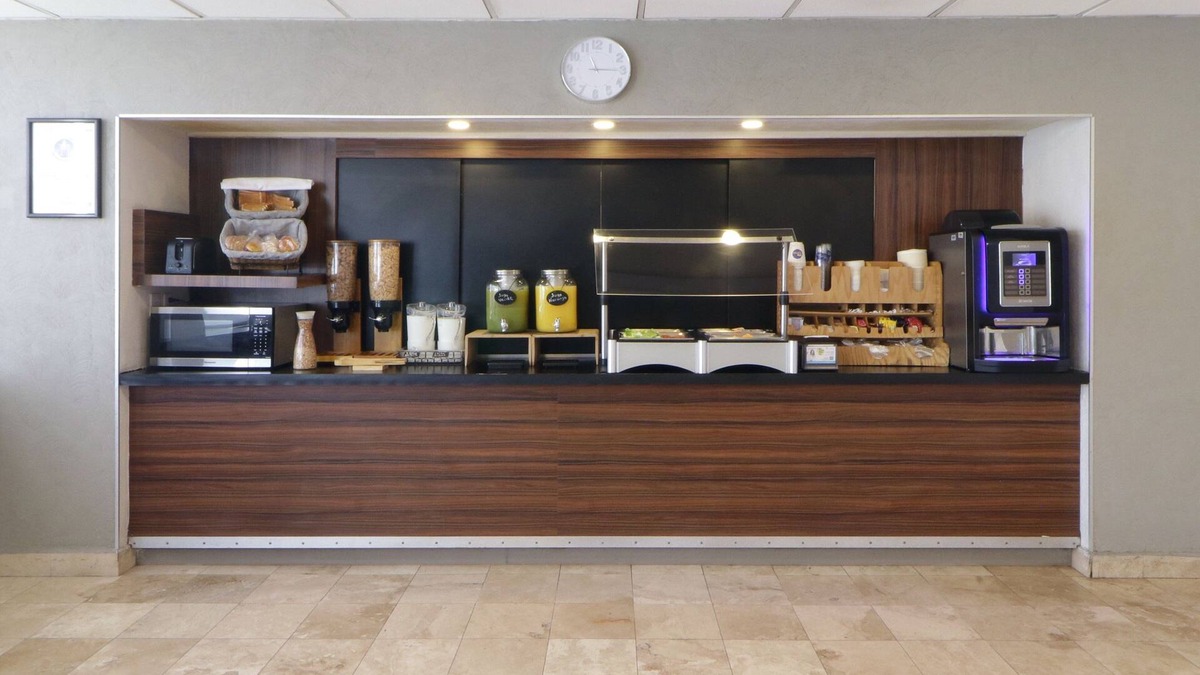 Nuevo Laredo Hotel | City Express by Marriott Nuevo Laredo