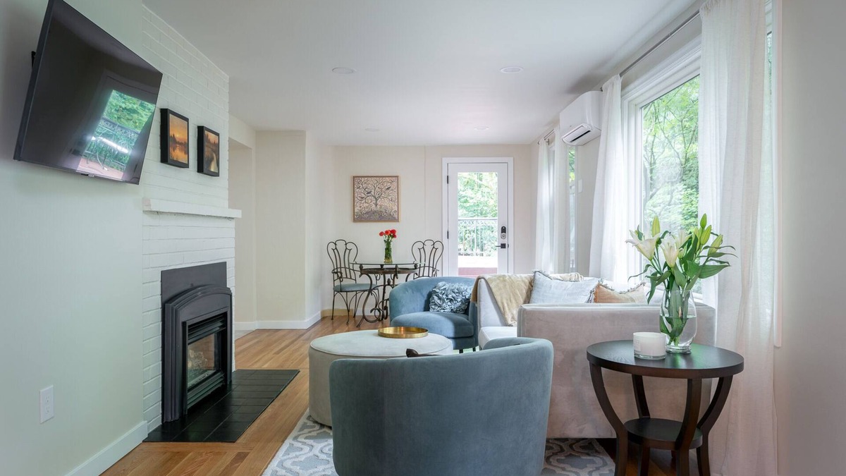 Portland Heights House | CIty Forest Retreat