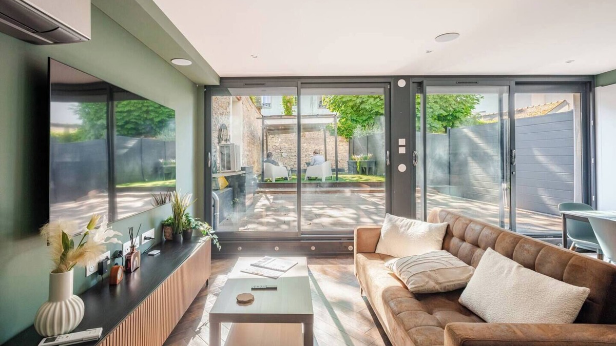 Old Town Apartment | City Garden - A green setting in the heart of Dijon (3 stars)