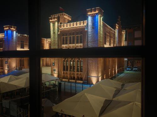 West Pomeranian Voivodeship Apartment | City Hall Bliss Suite - Premium Apartament z Balkonem i Widokiem na Ratusz