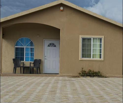 Spring Village House | City Haven Vacation Stay