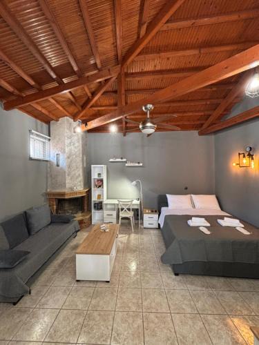 Lesvos Apartment | City Loft by Melia Apartments
