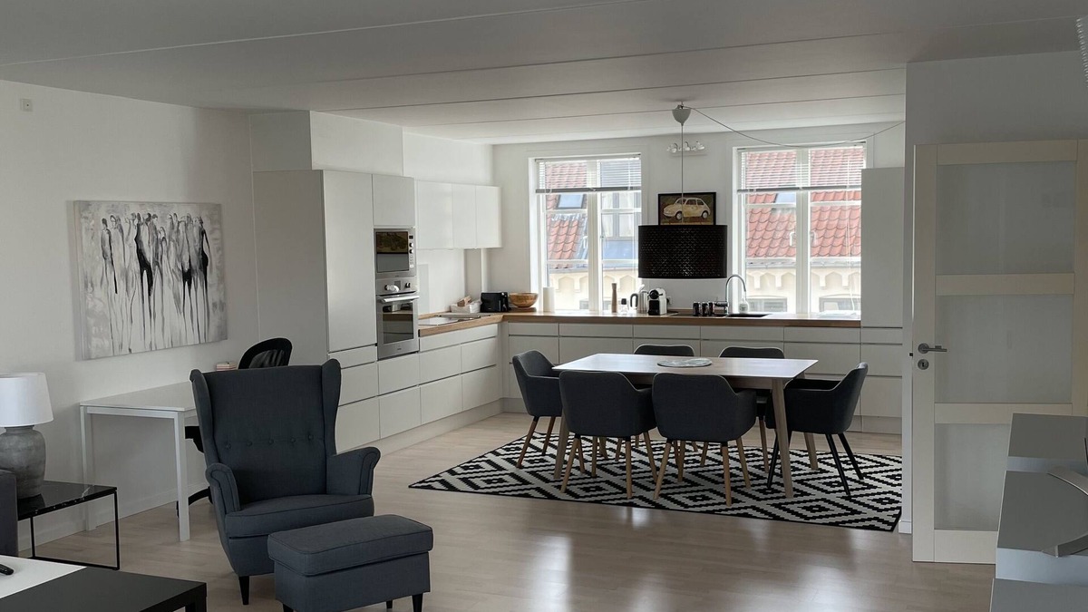 København V Apartment | City Lux apartment with 2 full bathrooms