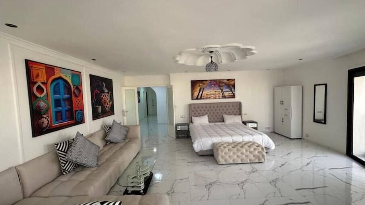 Casablanca City Center Apartment | City of Angels Penthouse
