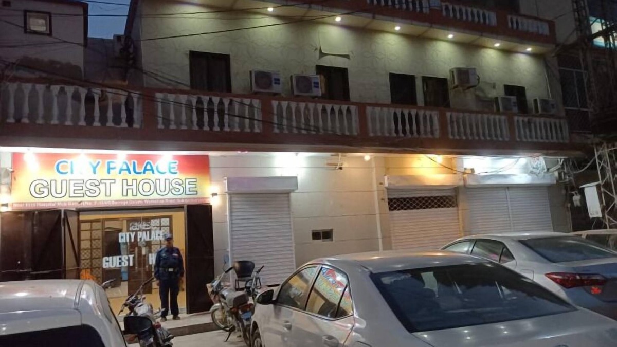 Sukkur House | City Palace Guest House