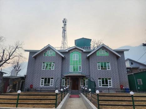 Pahalgam Apartment | City Plaza Resort