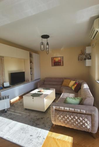 Kumanovo Apartment | City Square Apartment