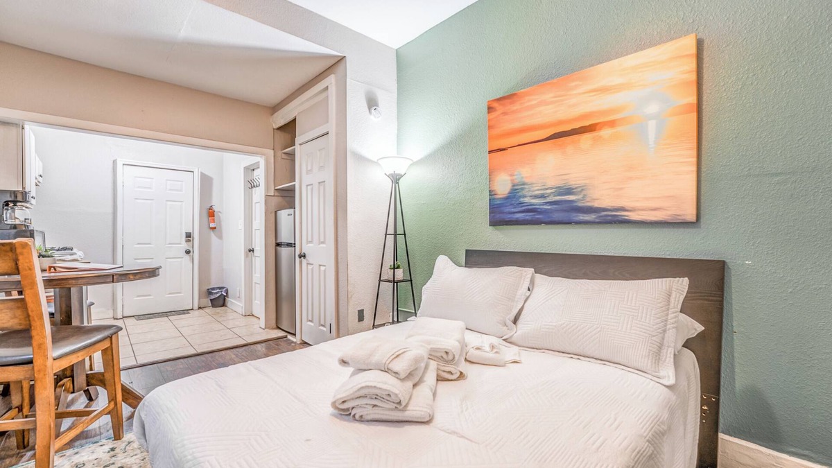 Medical District Apartment | City Studio @ Nexus on Vance