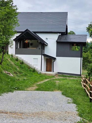 Bijelo Polje Apartment | City View Apartment