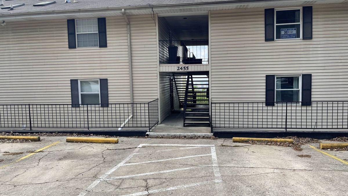 Redmont Park Condo | City Views Condo Near UAB