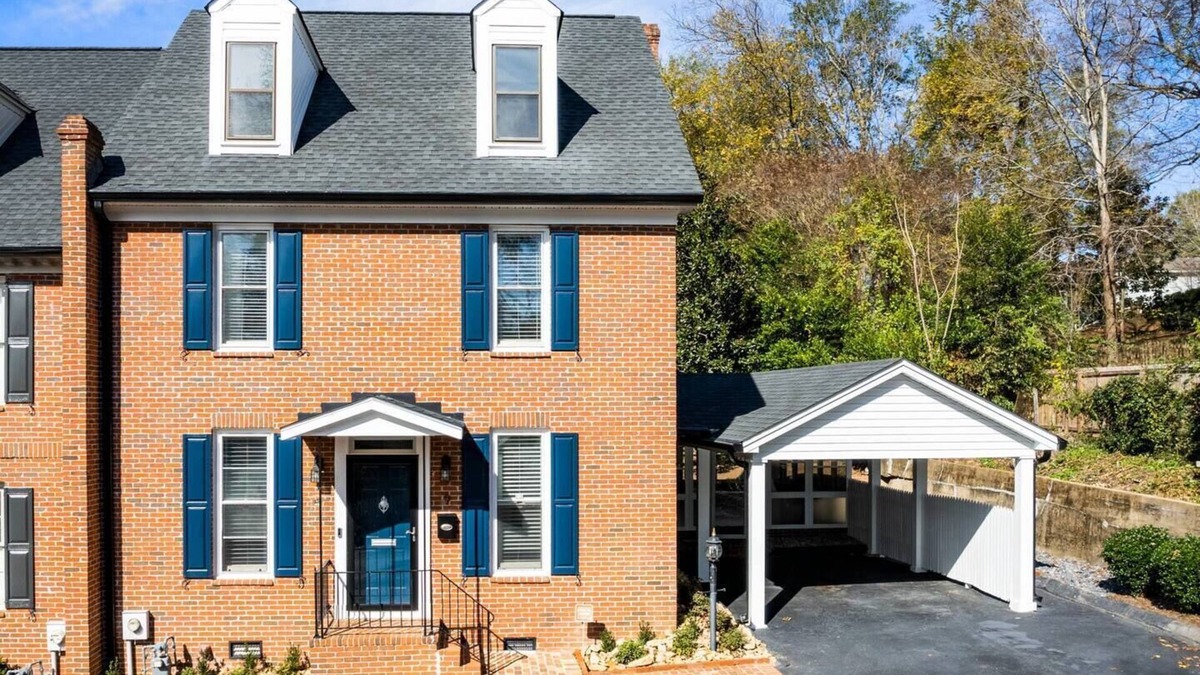 Rome House | City Views~ Walk downtown, near Tennis & Riverwalk