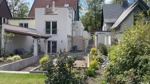 Verden Apartment | City Wohnung mit Gartenblick und Dachterrasse