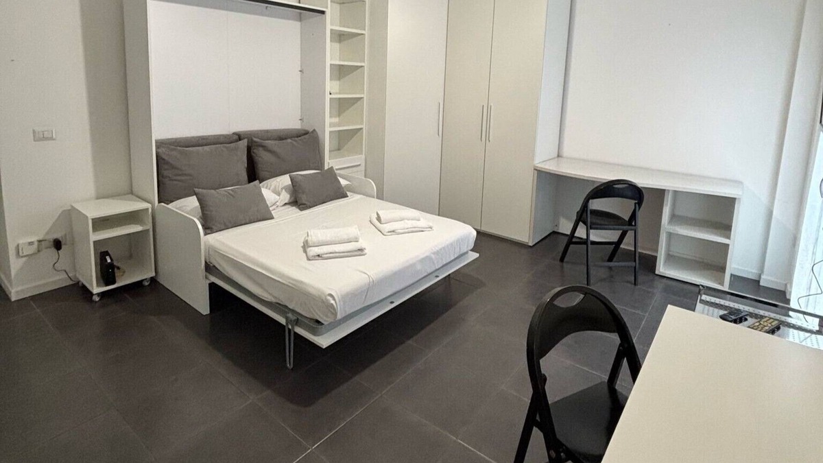 Fiera Apartment | Citylife Nest - One Bedroom Apartment, Sleeps 2