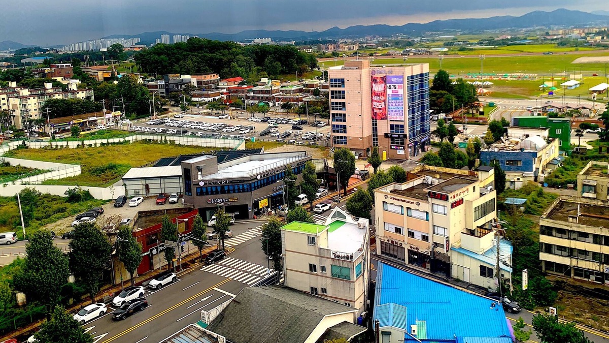 Pyeongtaek Apartment | Cityscape Sanctuary near Camp Humphreys