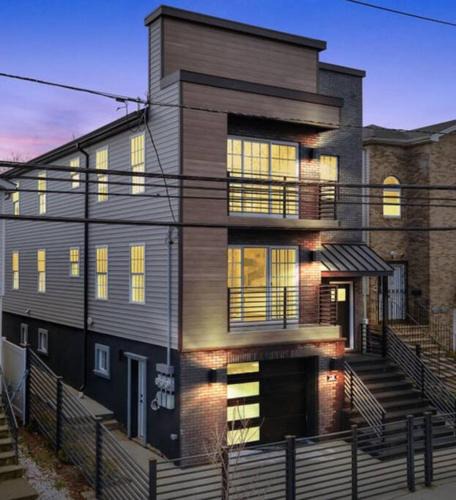 Weequahic Apartment | Cityscape
