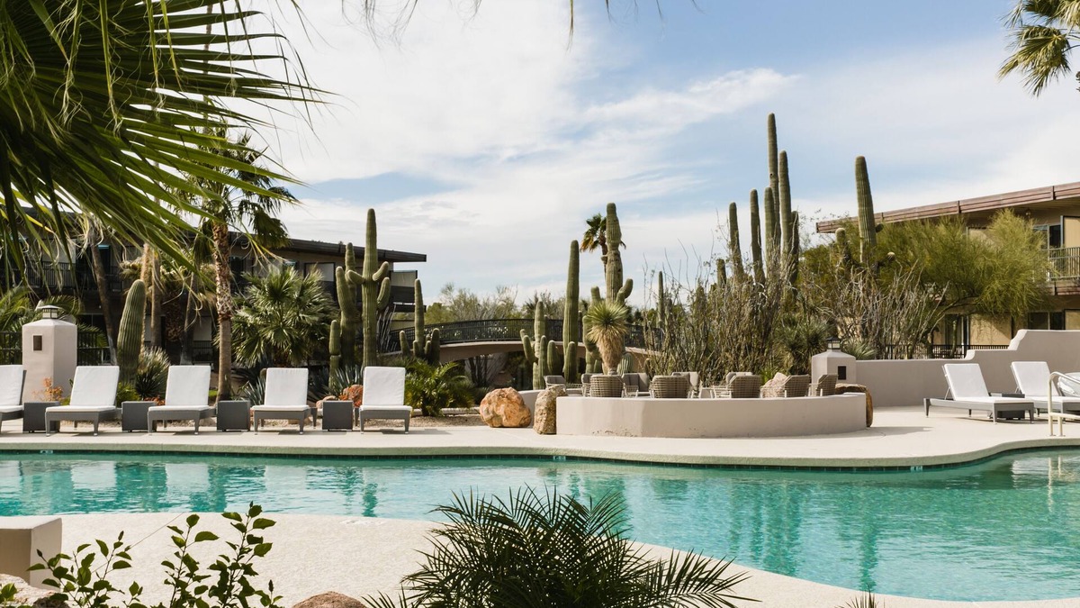 Carefree Hotel | CIVANA Wellness Resort and Spa