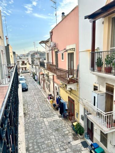 Bernalda House | Civico 18