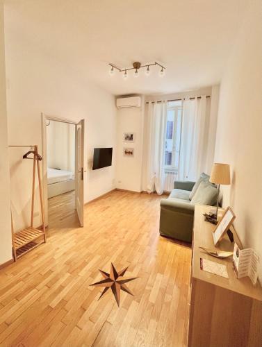 Rione XIV Borgo Apartment | Civitas Leonina Apartment
