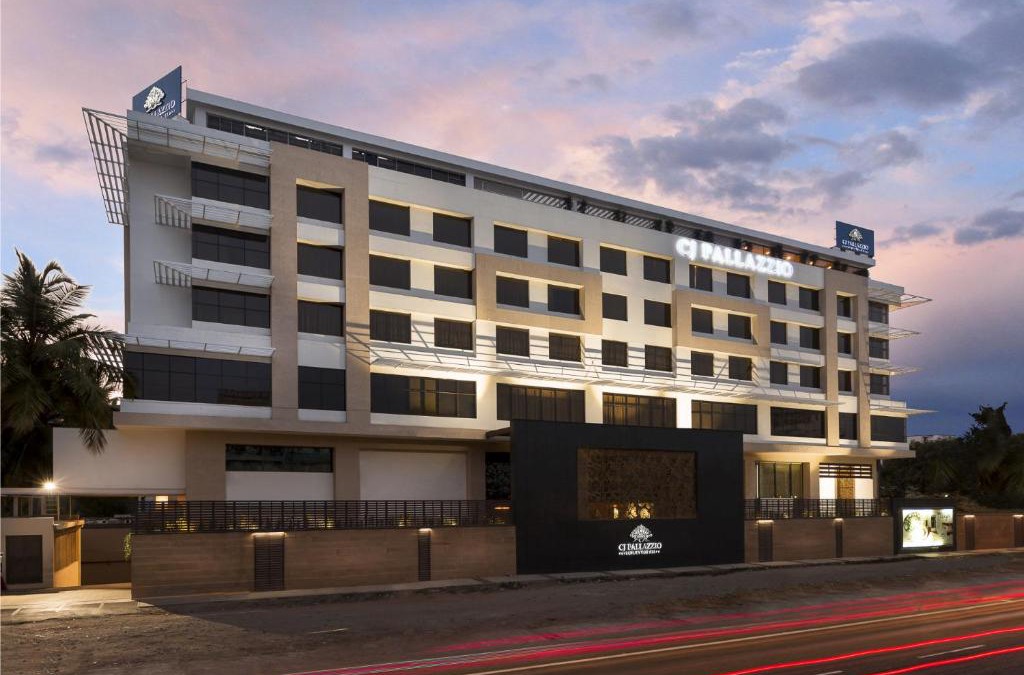 Salem Hotel | CJ Pallazzio,Salem