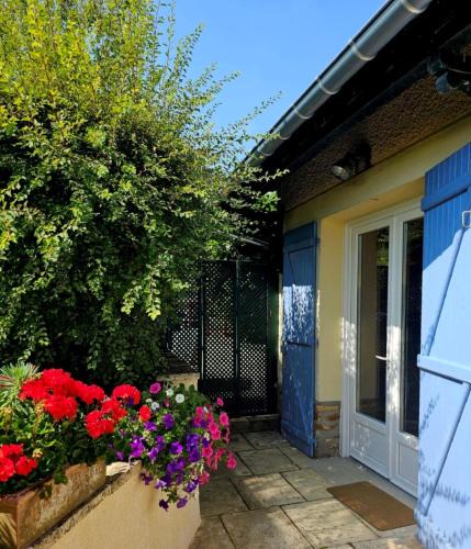 Giverny House | Clair logis